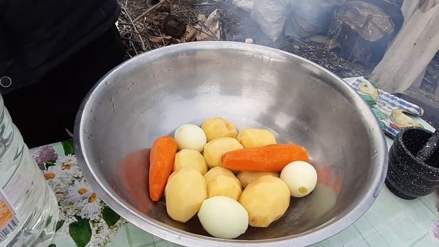 Мой Первый Влог|Едем За Продуктами|Готовим Тушёную Картошку В Казане На Костре смотреть онлайн