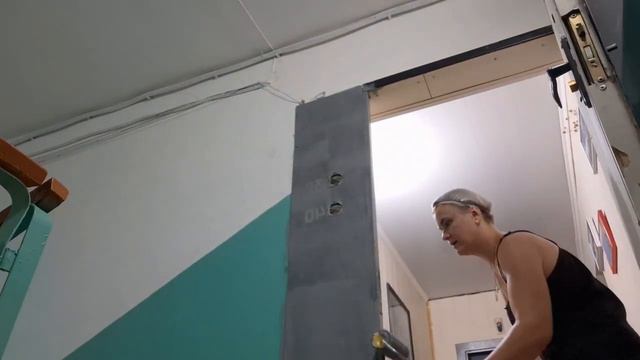 крашу дверь в тамбуре смотреть онлайн
