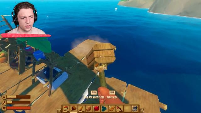 We BUILT The BEST FLOATING MANSION! (Raft) смотреть онлайн