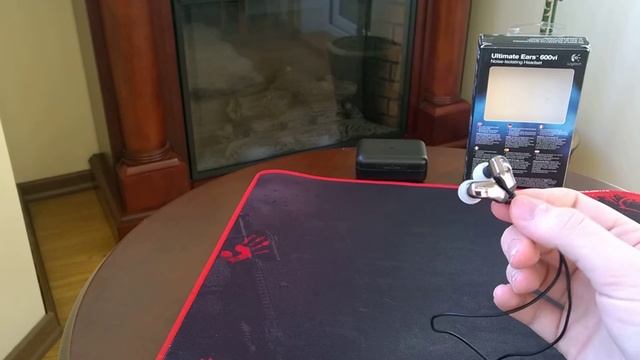 NaToR:"Logitech UE 600vi. Наушники для улицы. Обзор" смотреть онлайн