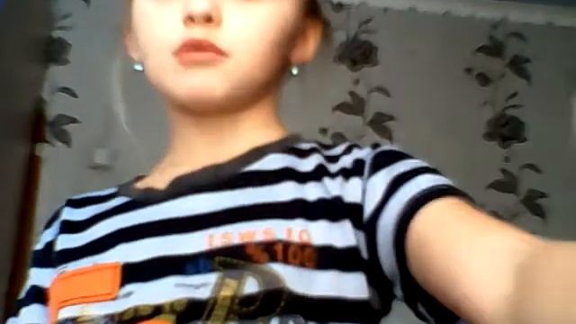 Тестируем гегенические помады от фирмы фруктовый поцелуй смотреть онлайн