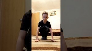 как научиться делать кувырок назад и вперёд