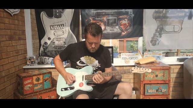 Squier By Fender Bullet Telecaster Surf Green Demo Jam смотреть онлайн