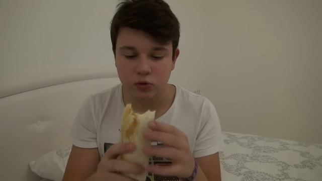 Долгожданный ОбЖор на Твистер из KFC / Приходько смотреть онлайн