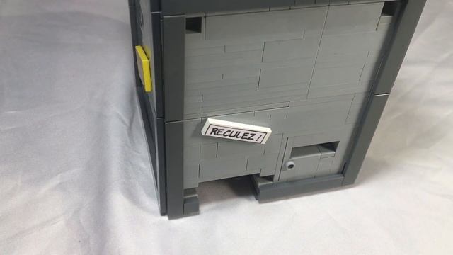 [MOC Lego] Le Coffre de l'Oncle Picsou / Scrooge's Money Bin смотреть онлайн