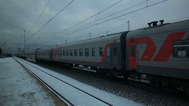 Электровоз ЭП2К-160 с поездом №124В Белгород — Новосибирск смотреть онлайн