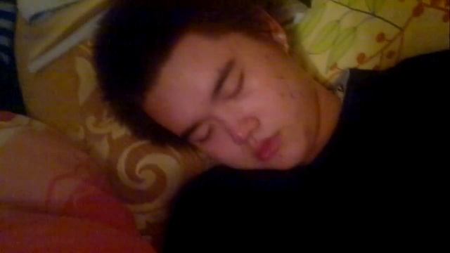 SPYAT USTALIE IGRUSHKI, KNIZHKI SPYAT смотреть онлайн