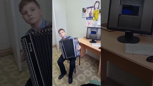 Харин Дмитрий. Г. Лохин. Итальянский мотив. Тарантелла (с минусовкой) смотреть онлайн