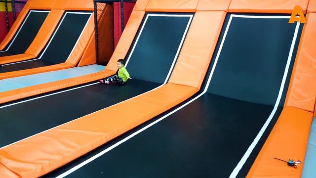 Лучший детский развлекательный центр The Best Children's Entertainment Center