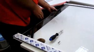 Замена ролика на алюминиевой створке