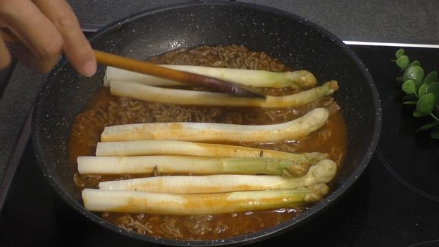 рецепт спаржи с фаршем ♥ Как вкусно и быстро приготовить спаржи с фаршем ♥ Очень просто смотреть онлайн