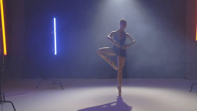 Canon 1D X III Footage (4K 59.94p Downscaled) смотреть онлайн