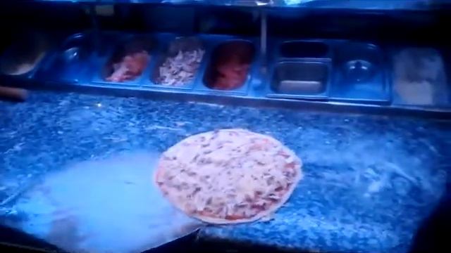 Санёк и пицца. Кто кого...) смотреть онлайн