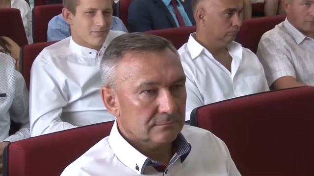 В Губкине отметили День физкультурника смотреть онлайн