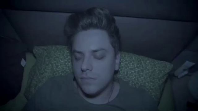 MUSIK КЛИП и у меня возник вопрос? Хороший вопрос? (feat. Utopia Show, Топа, Евгений Попадинец) смотреть онлайн