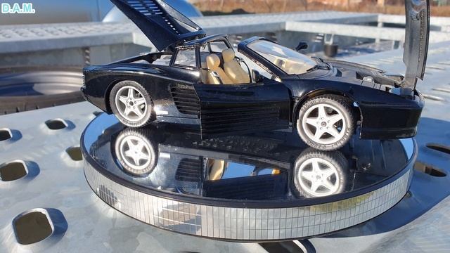 Ferrari 512 TR Mira Black 1/18 смотреть онлайн