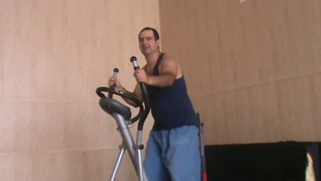 ТРЕНАЖОР ЛЫЖИ смотреть онлайн