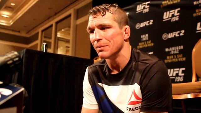 Darren Elkins talks UFC 196 win, Team Alpha Male influence & More смотреть онлайн