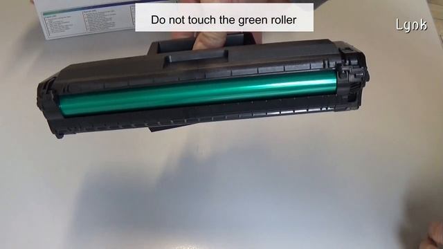 HP Laser Printers 103 107a 107w 108 - Replacing the Toner Cartridge W1106A смотреть онлайн