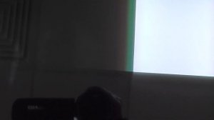 Телевизор показывает полосы на экране.