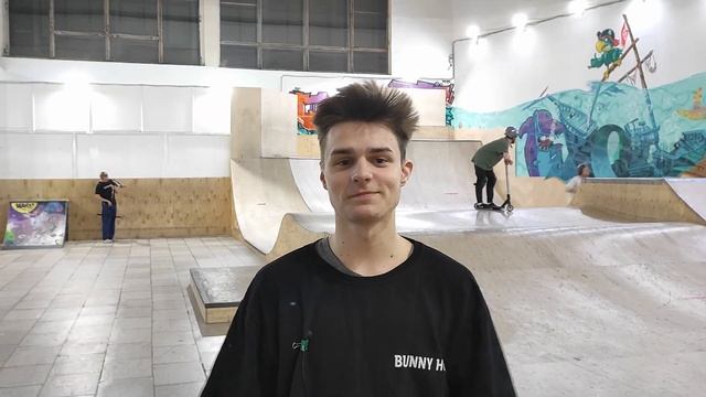 Тренер семейного скейт-парка Bunny Hop - Антон Горностаев смотреть онлайн