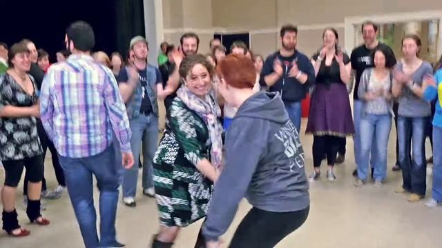 Winter Blues 2015: Jamming out Laura Wood смотреть онлайн