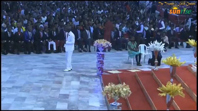 The First Man That Mimicked Bishop David Oyedepo смотреть онлайн