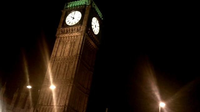 London Big Ben Clock Tower at 10pm. Hear Big Ben Ring смотреть онлайн