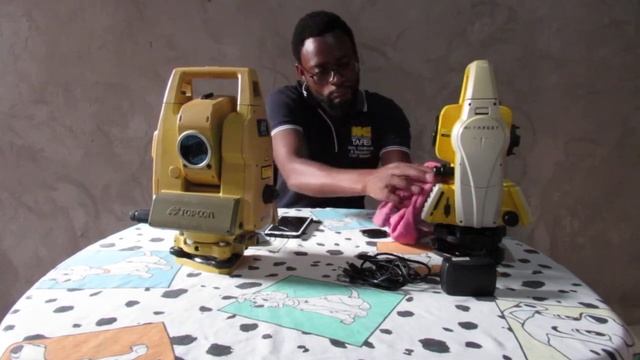 ESTAÇÃO HITARGET ZTS 320R vs TOPCON GPT 7005 MOÇAMBIQUE смотреть онлайн