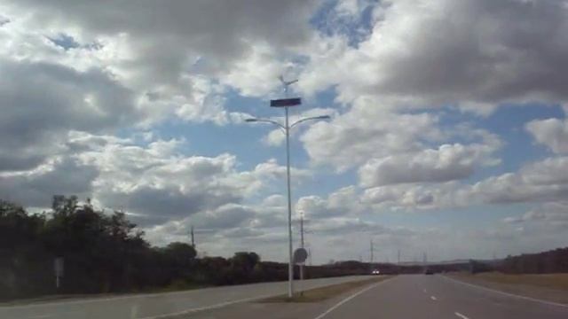 Едем по дороге.Щучинск,Казахстан,солнечно-ветряные генераторы. смотреть онлайн