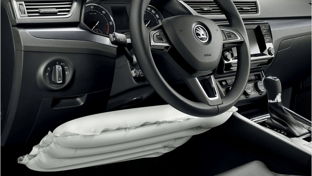 Шкода Суперб Комби! Skoda Superb Combi! год 2016 Универсал!