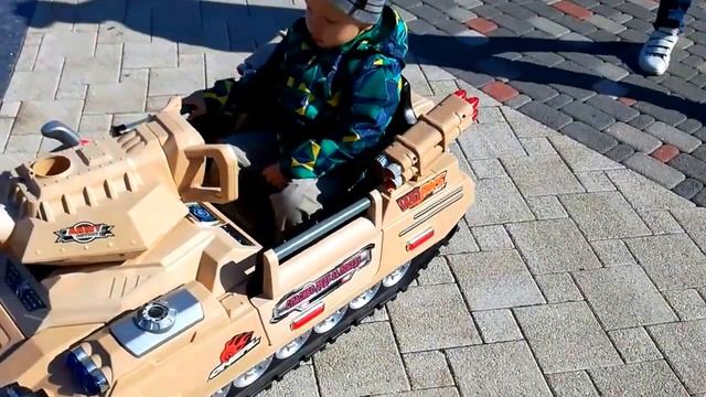 #Танки, детский электромобиль танк.#Tanks, children's electric tank. смотреть онлайн