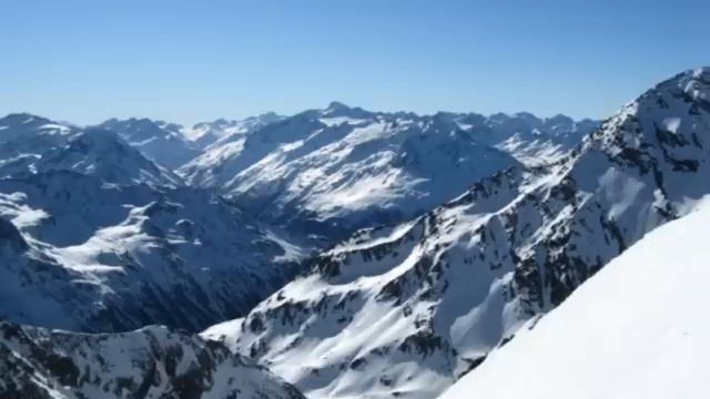Ski à Innsbruck 2008 смотреть онлайн