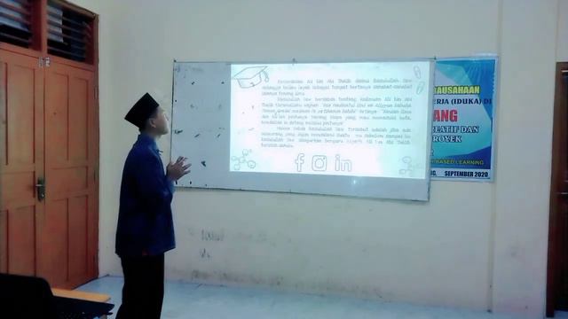 1810110238_Ahmad Sahal Mahfudz_Kisah Teladan Usman bin Affan dan Ali bin Abi Thalib смотреть онлайн