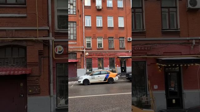 Пример когда вывеска не читается на фасаде и какой цвет применять на тёмном или светлом здании смотреть онлайн