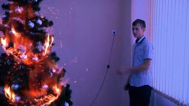 #БезопасныйНовыйГод смотреть онлайн