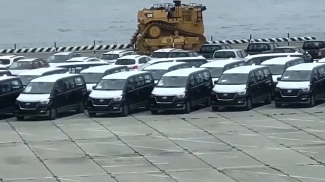 Официальные дилеры завезли первую партию новых Н-1 смотреть онлайн