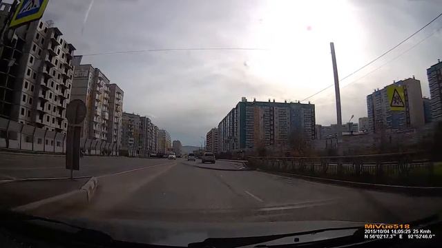 видеорегистратор Mio MiVue 518 - Дефект(дребезжание кнопок) смотреть онлайн