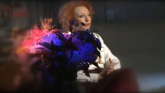 СЕКУТСЯ ВОЛОСЫ ЧТО ДЕЛАТЬ смотреть онлайн