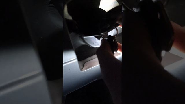 Крышка бензобака с замком ВАЗ-2107. Подпишись! #shorts смотреть онлайн