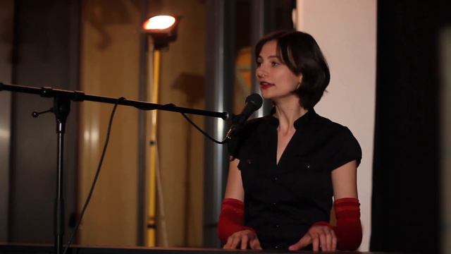 Erna Schmidt - Popsongliebesgeschichte LIVE - Part Podcast #21 смотреть онлайн