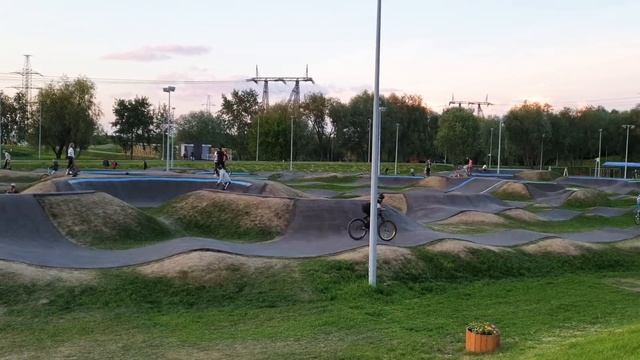 Скейт-парк в Марьино смотреть онлайн
