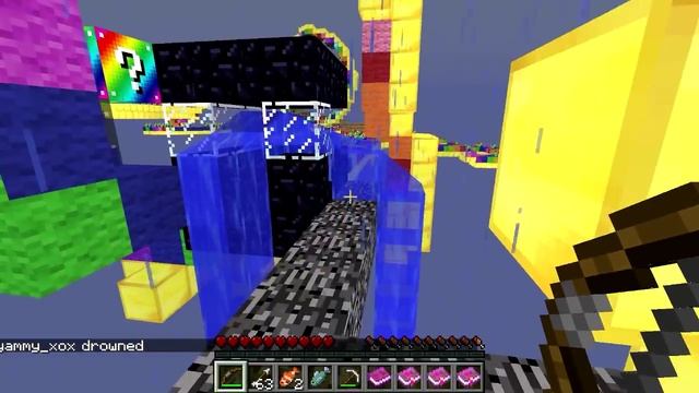 Minecraft Rainbow Lucky Blocks Race смотреть онлайн