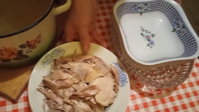 Холодец всегда желанный молодец Jellied meat is always a welcome fellow смотреть онлайн