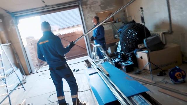 Монтаж секционных ворот Hörmann с калиткой без порога — г.Бобруйск, Могилевская обл., Беларусь смотреть онлайн