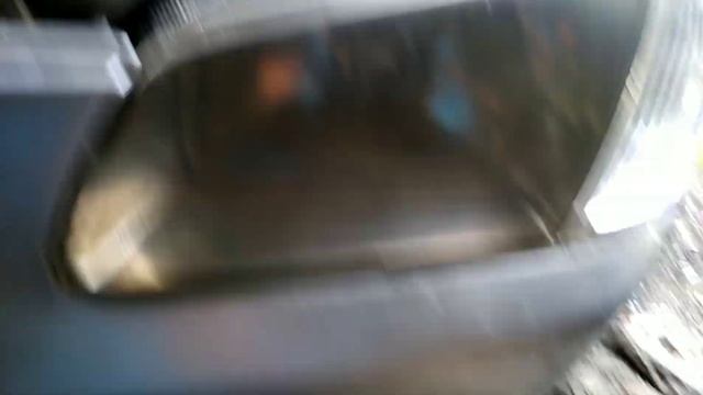 СТОИТ ЛИ ПОЛИРОВАТЬ ЗУБНОЙ ПАСТОЙ ФАРЫ? смотреть онлайн