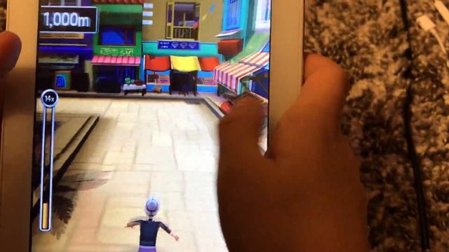 Игра angry gran run бешеная бабка сбежала из психушки обзор смотреть онлайн