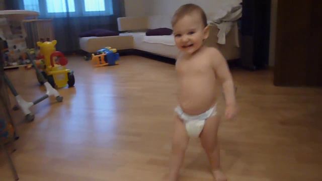 Перед ванной... смотреть онлайн