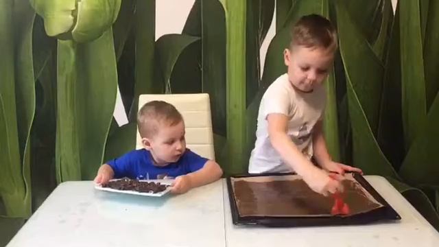 Быстрый и простой рецепт шоколадного печенья. Как приготовить Шоколадное печенье. смотреть онлайн