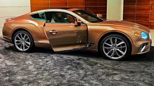 Bentley Continental GT (2023) — дорогой ультра-роскошный седан